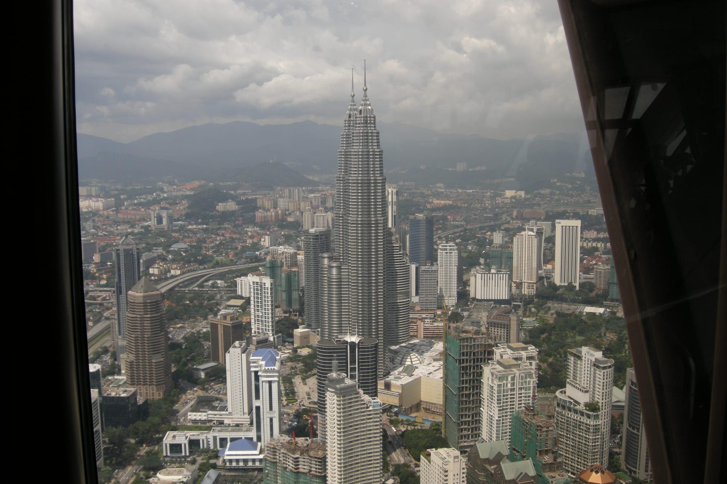 Malaysia 2026: Johor's Moment — The JS-SEZ, Data Centre Boom, and RTS-Linked Property Play