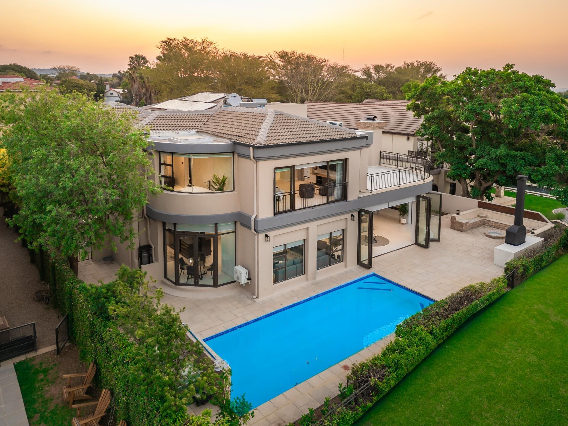 House in Roodepoort, Gauteng, South Africa — photograph 1