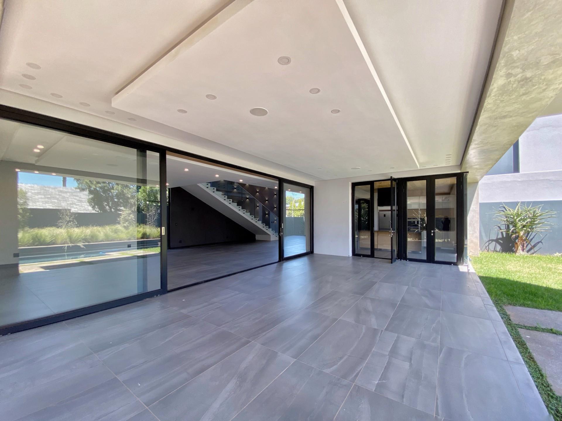 House in Bedfordview, Gauteng, South Africa — photograph 5