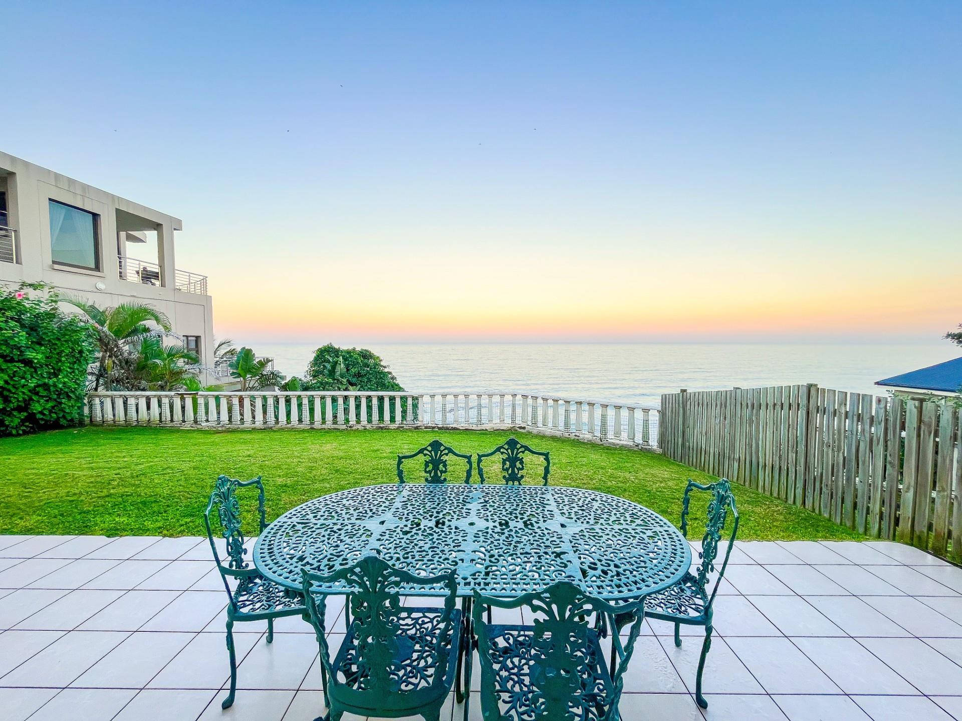 Willard Beach Beachfront House — photograph 2