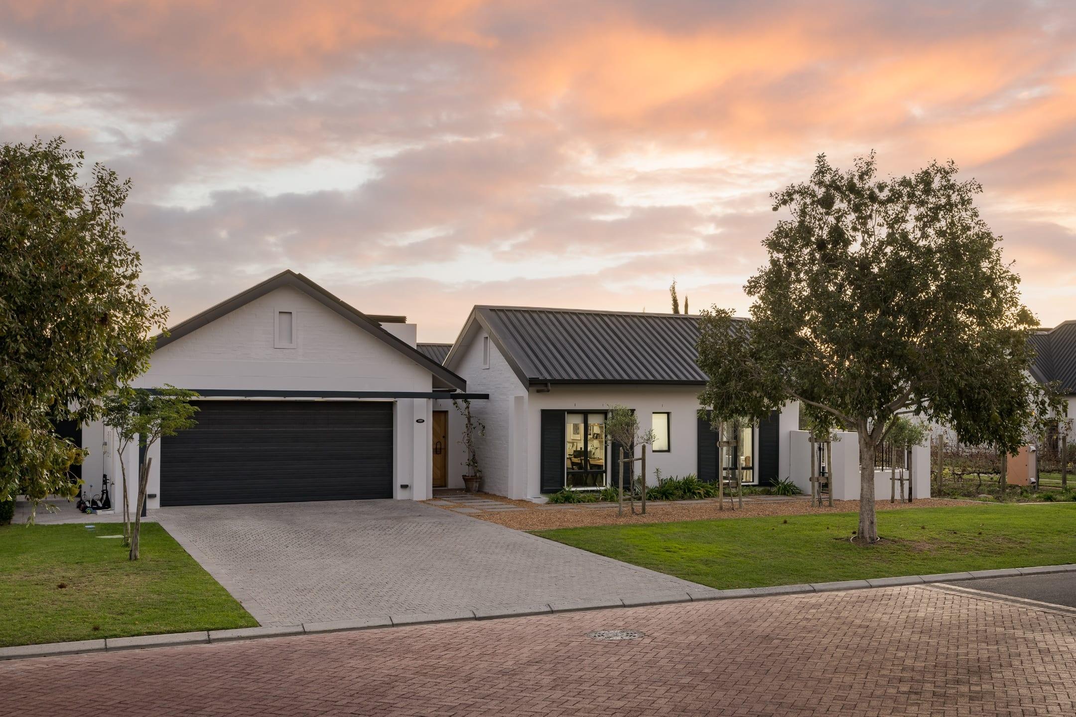 House in Paarl, Western Cape, South Africa — photograph 2