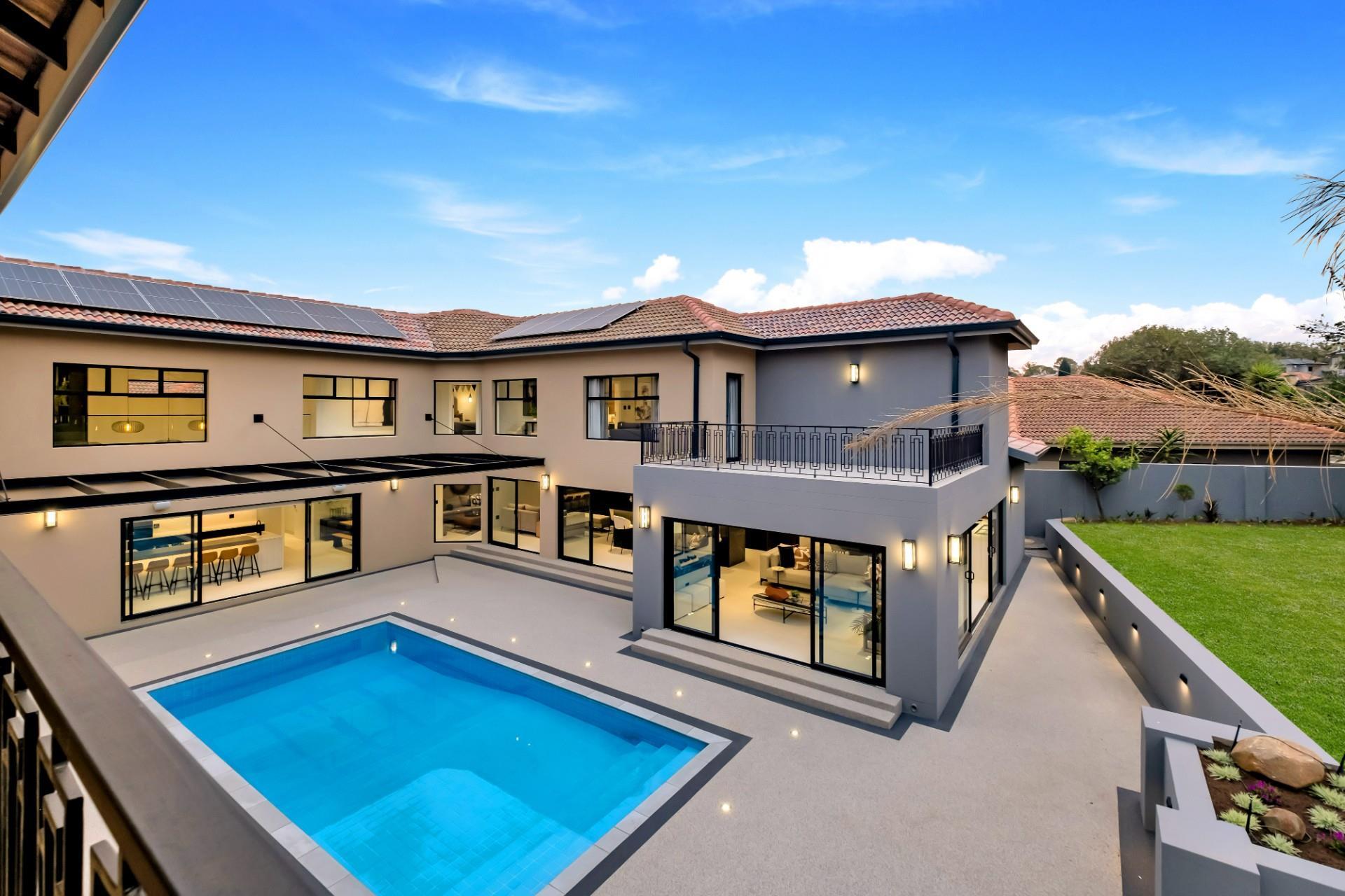 House in Roodepoort, Gauteng, South Africa — photograph 3
