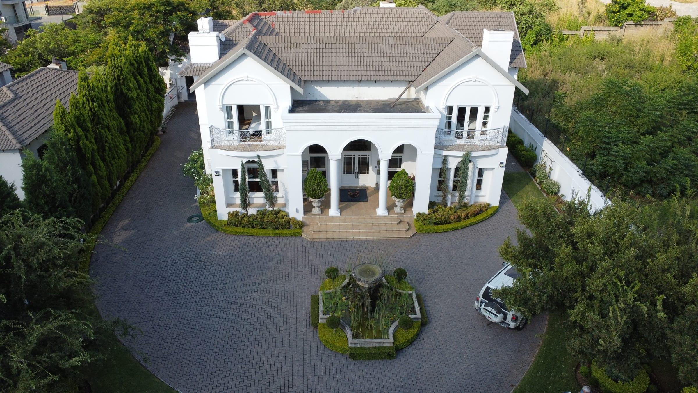 House in Rustenburg, North West, South Africa — photograph 2