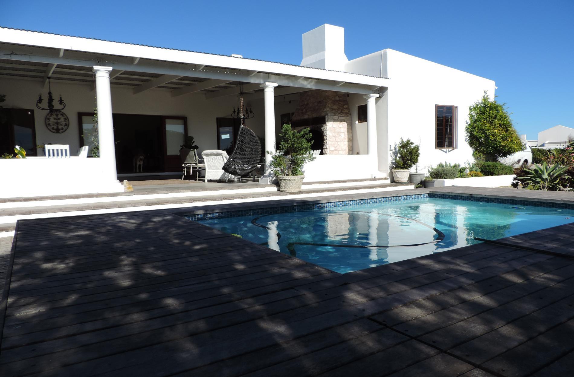 A Rare Opportunity for Coastal Living and Income Generation in Paternoster — photograph 2