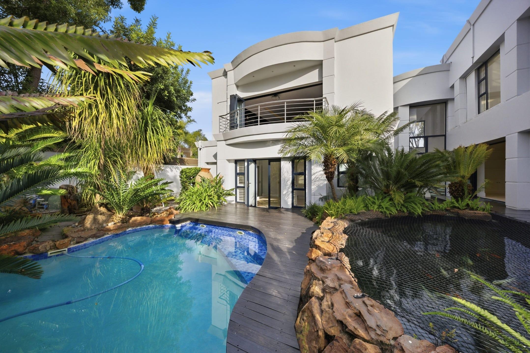 House in Sandton, Gauteng, South Africa — photograph 1