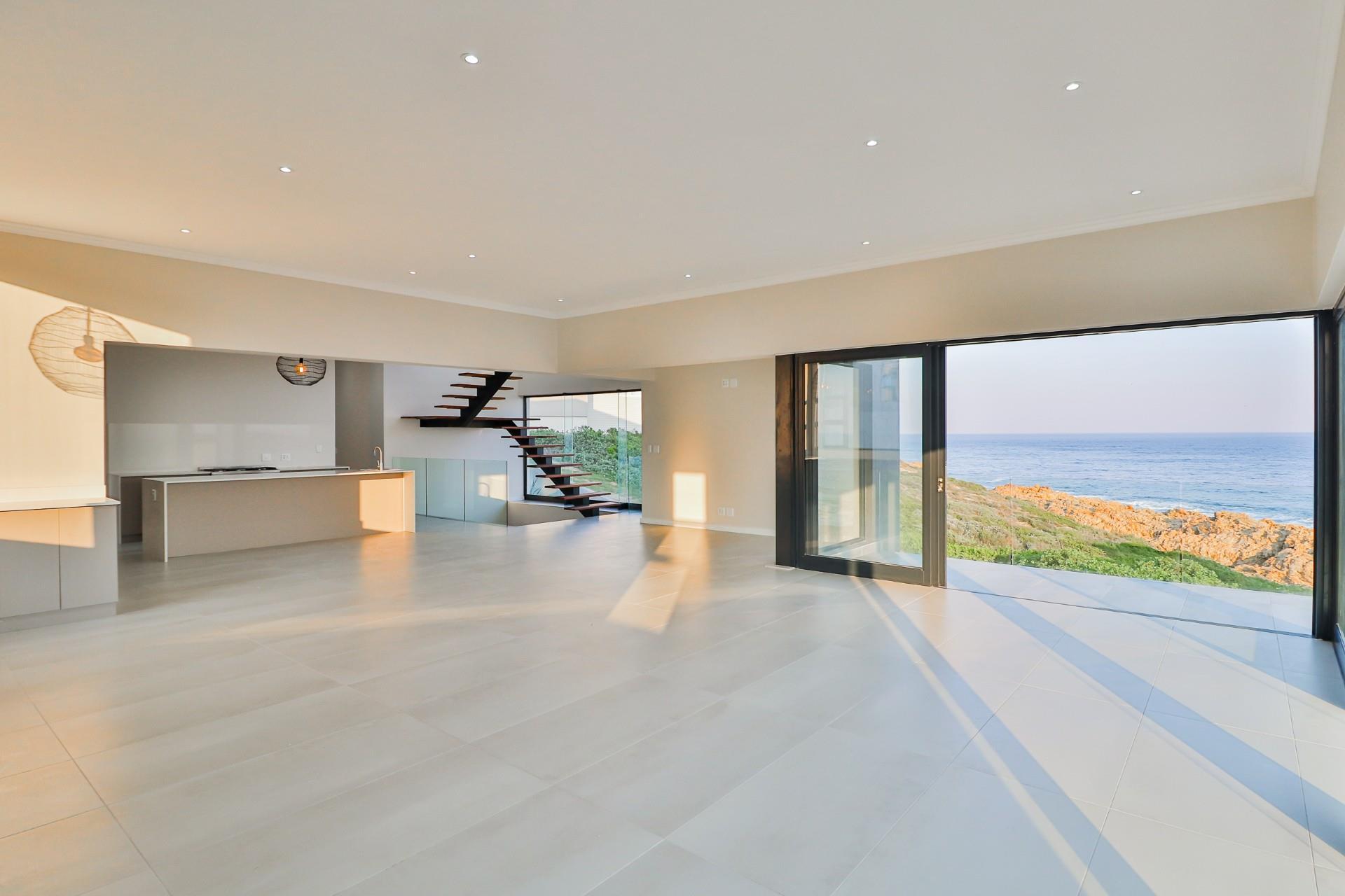 House in Mossel Bay, Western Cape, South Africa — photograph 5