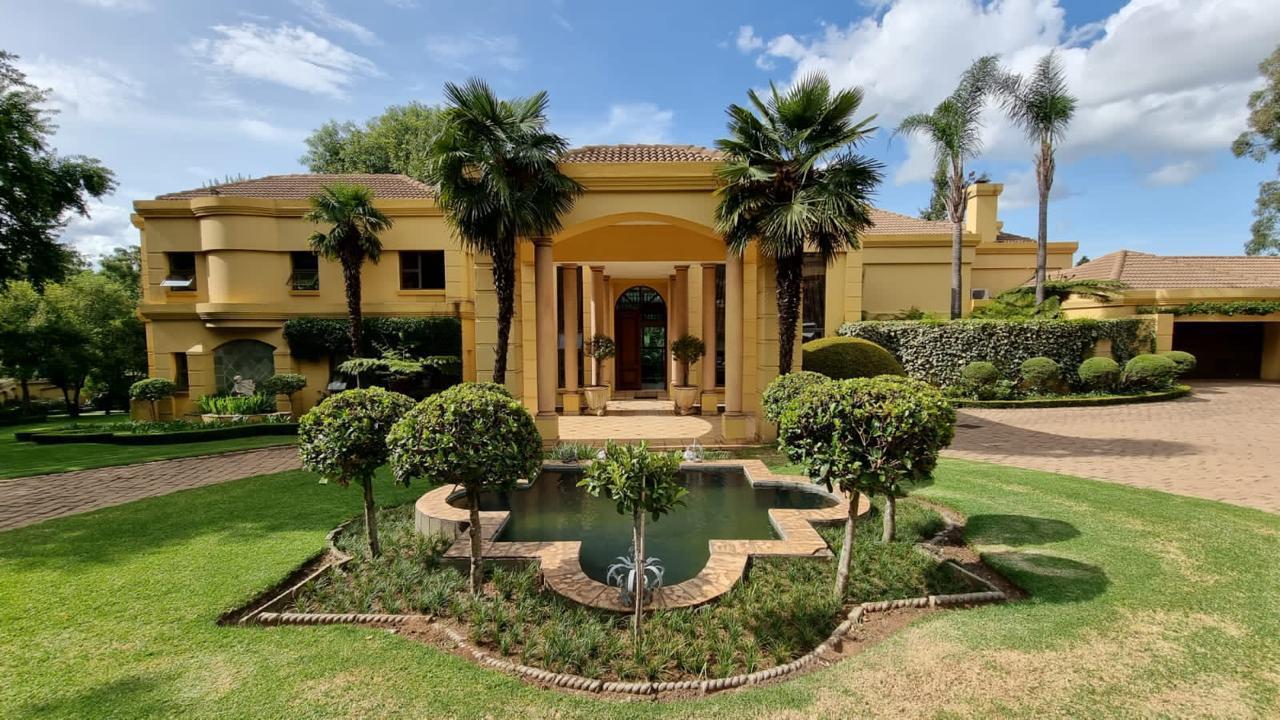 House in Middelburg, Mpumalanga, South Africa — photograph 4
