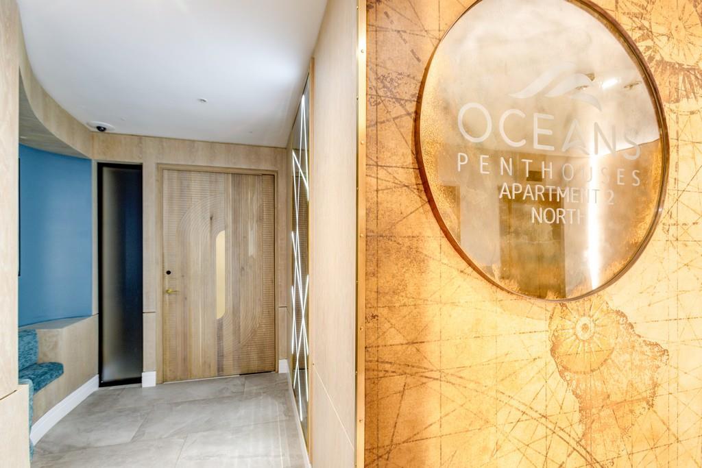 The Pinnacle of Luxury Living — photograph 2