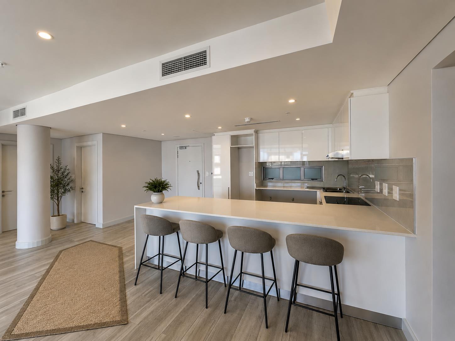 Apartment in Umhlanga, KwaZulu Natal, South Africa — photograph 2