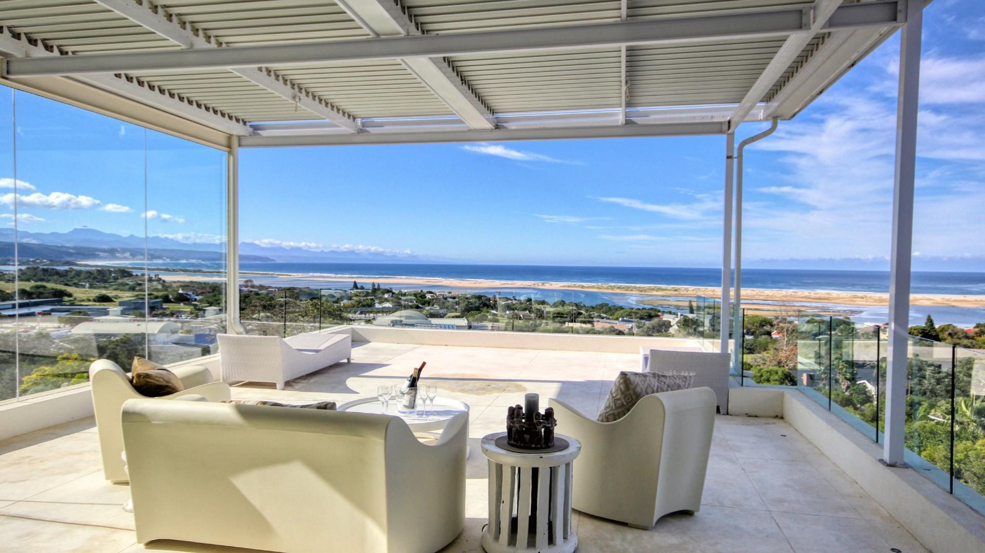 House in Plettenberg Bay, Western Cape, South Africa — photograph 1