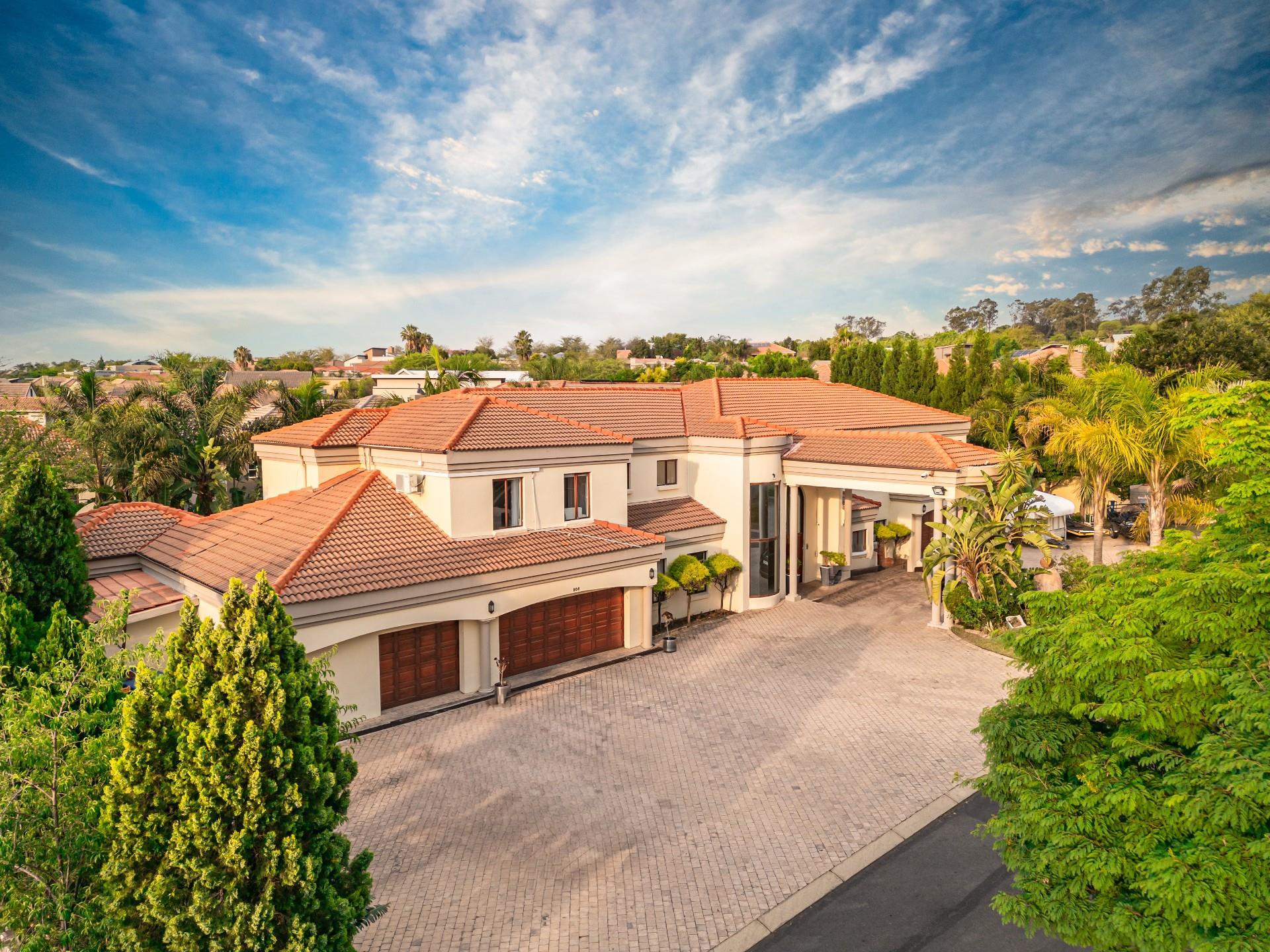 House in Sandton, Gauteng, South Africa — photograph 2