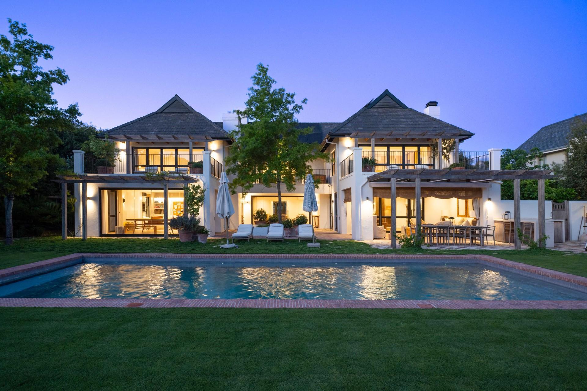 House in Paarl, Western Cape, South Africa — photograph 1