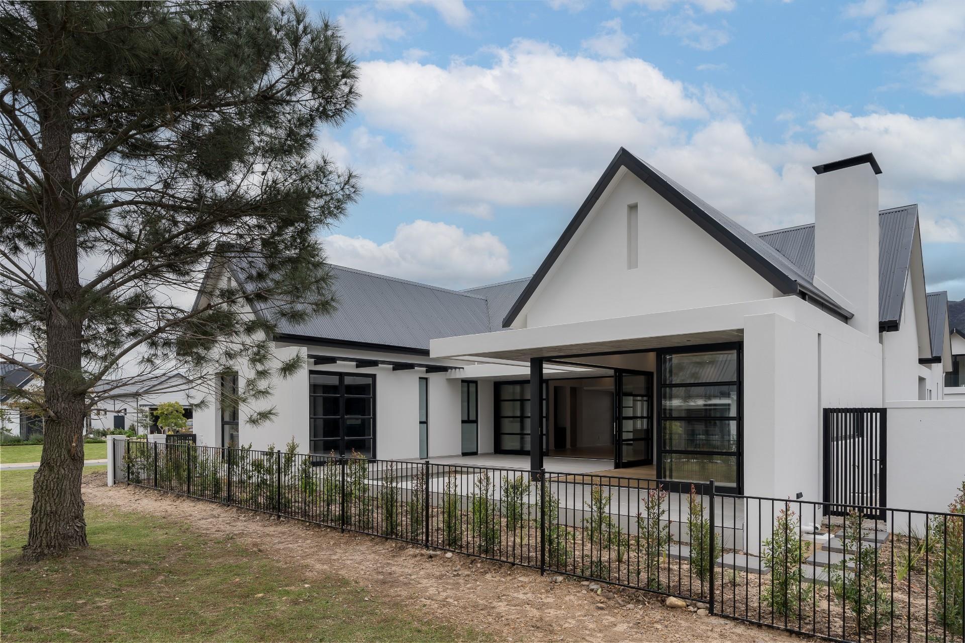 House in Paarl, Western Cape, South Africa — photograph 2