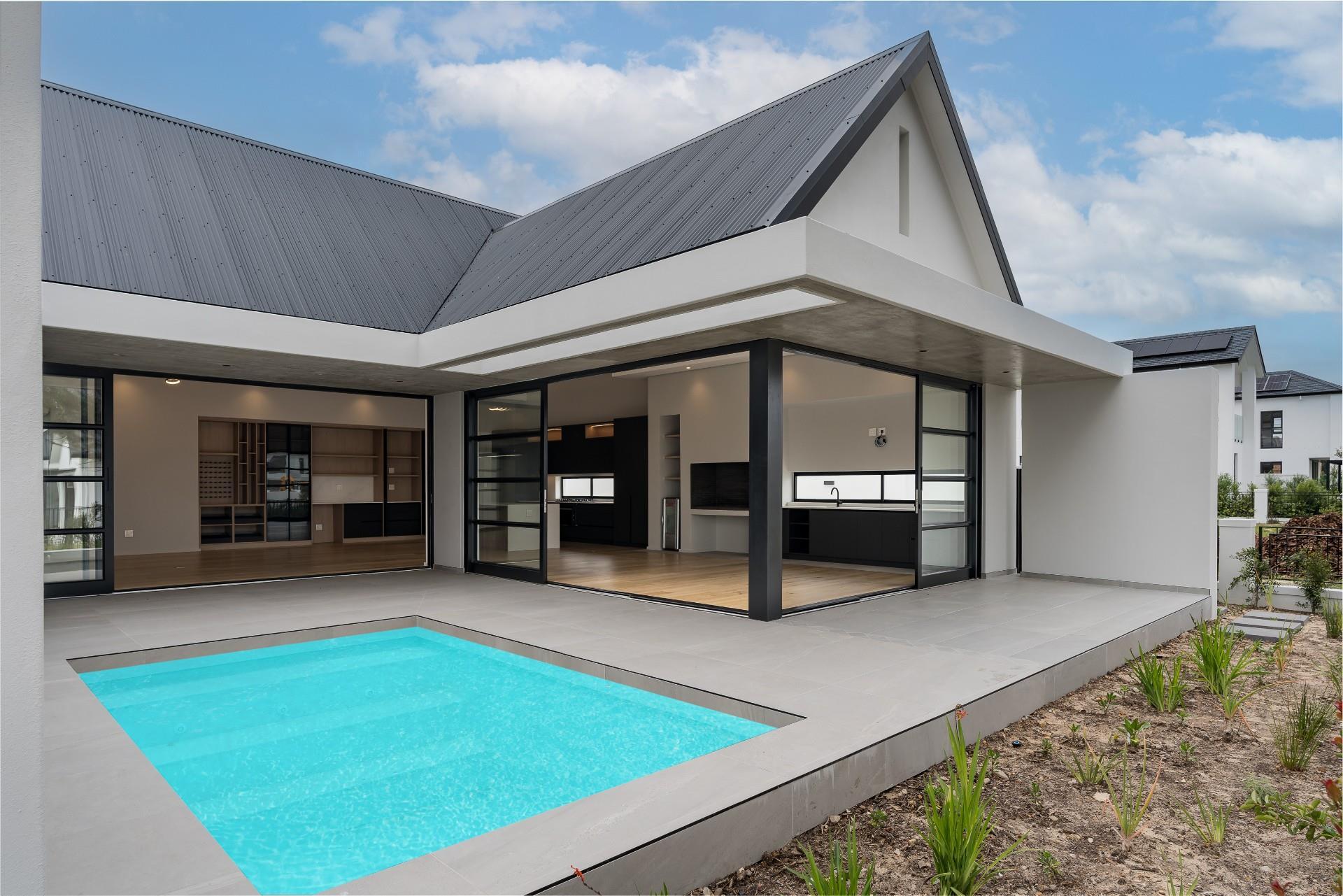 House in Paarl, Western Cape, South Africa — photograph 3