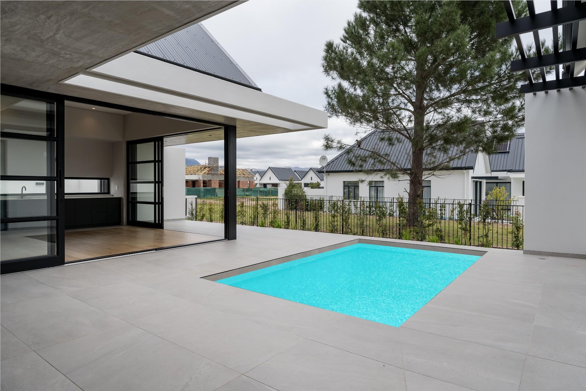 House in Paarl, Western Cape, South Africa — photograph 4