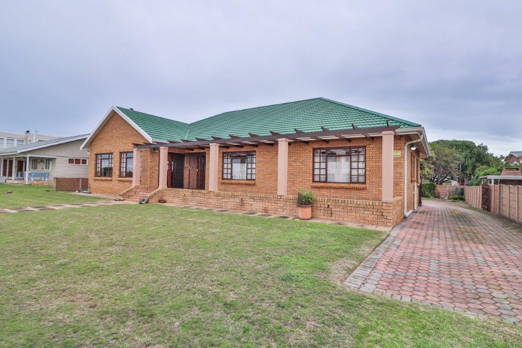 House in Stilbaai, Western Cape, South Africa — photograph 4