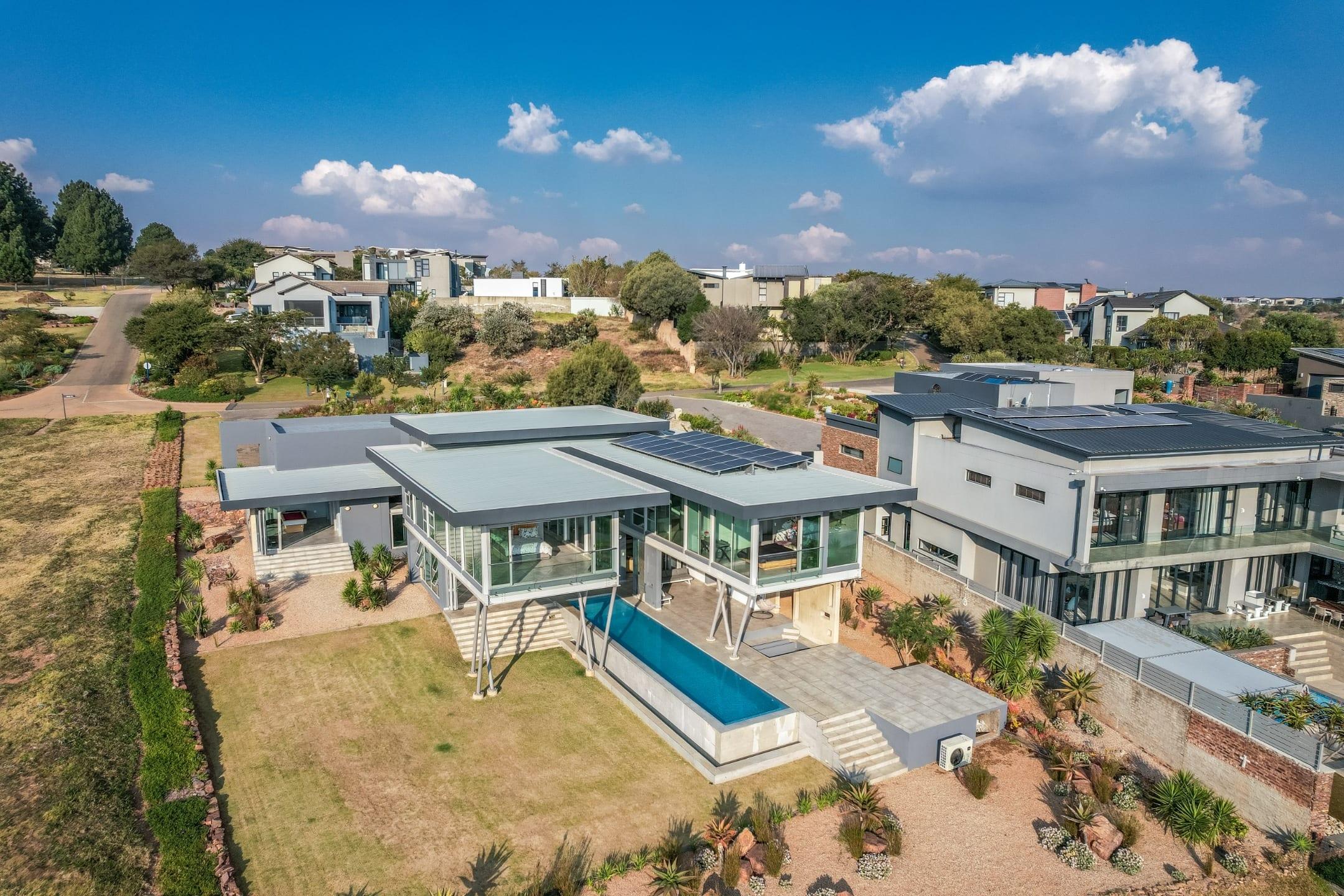 House in Eikenhof, Gauteng, South Africa — photograph 1
