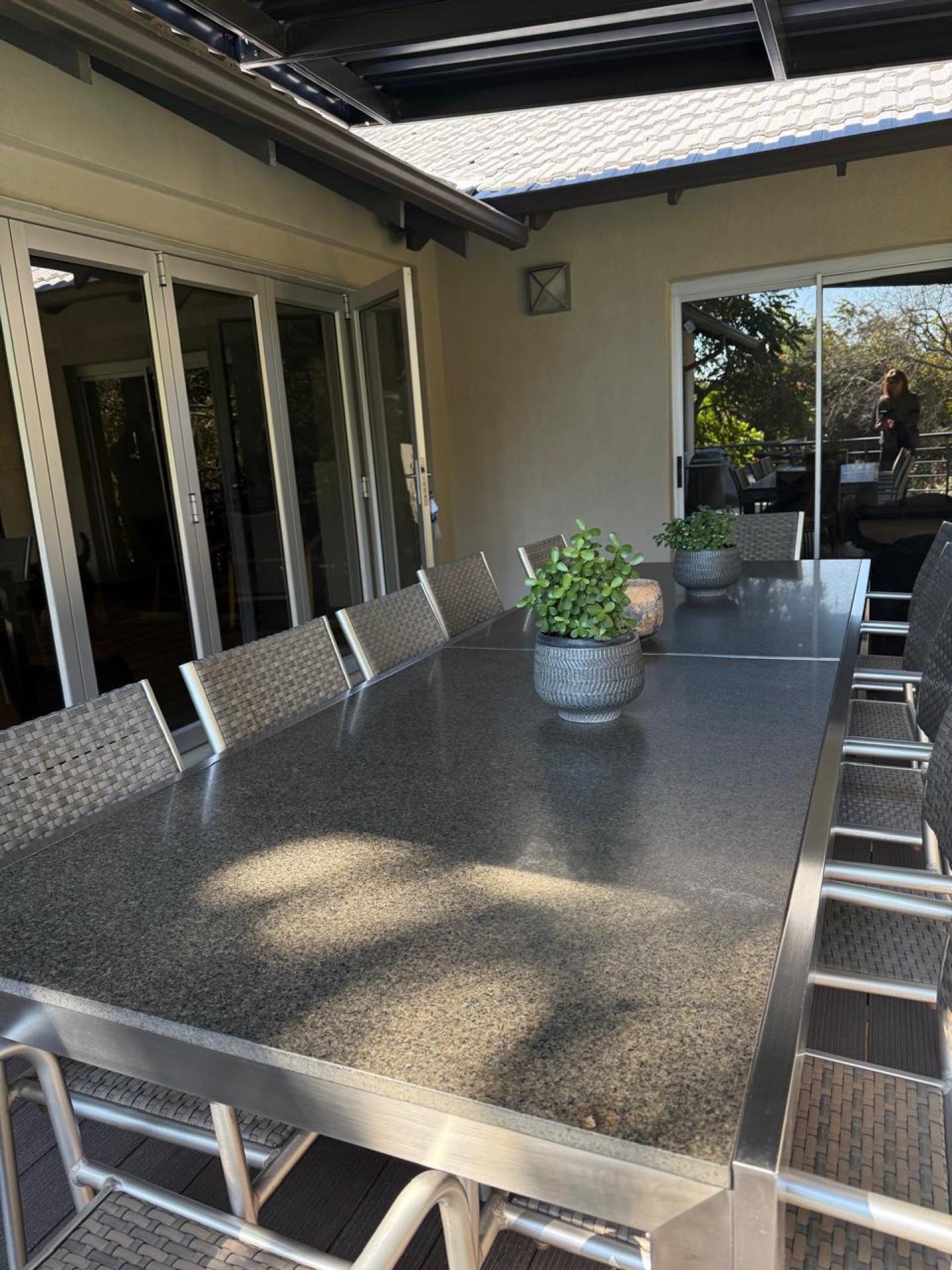 Home With Two Flatlets in Cashan — photograph 4
