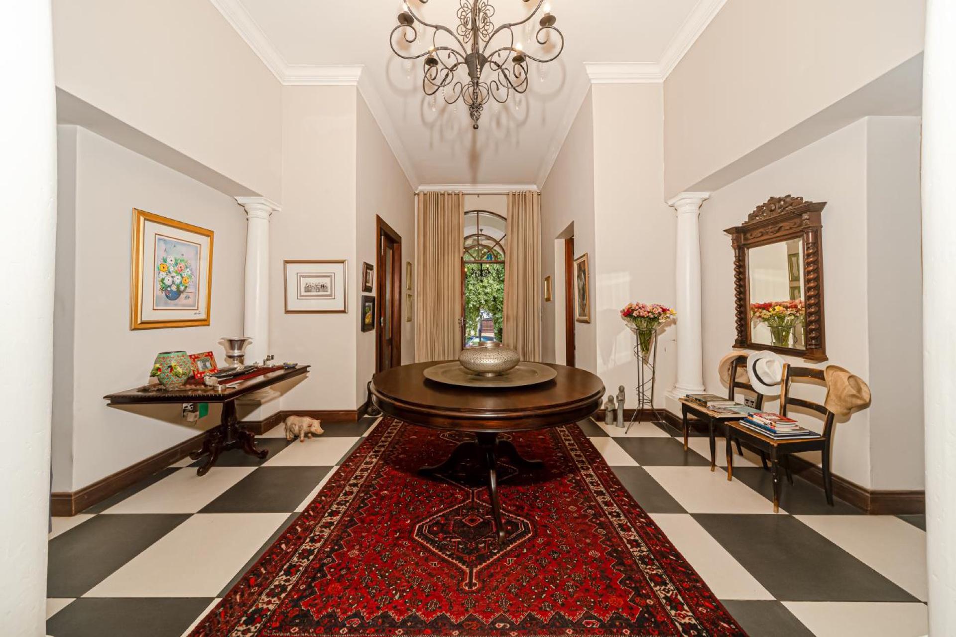 A landmark private estate, reimagined — photograph 5