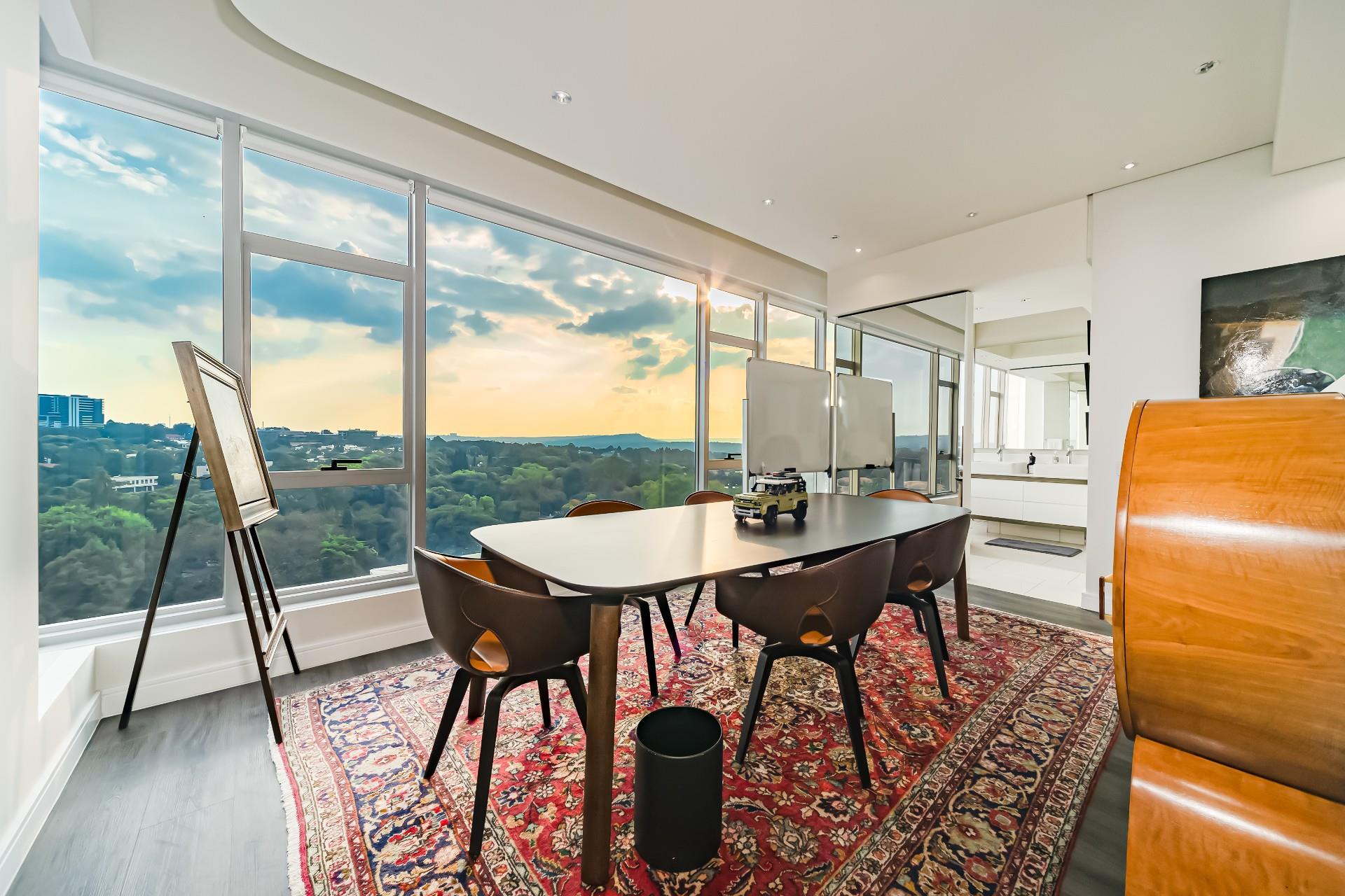 Apartment in Sandton, Gauteng, South Africa — photograph 3