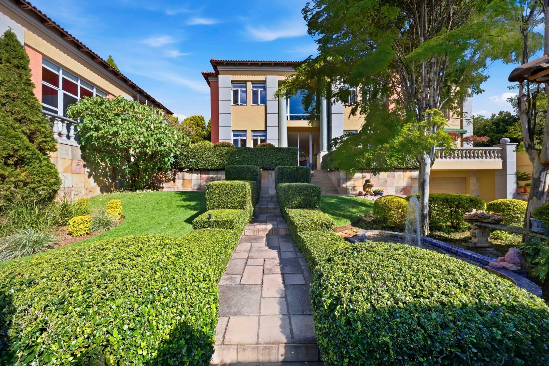 House in Sandton, Gauteng, South Africa — photograph 1