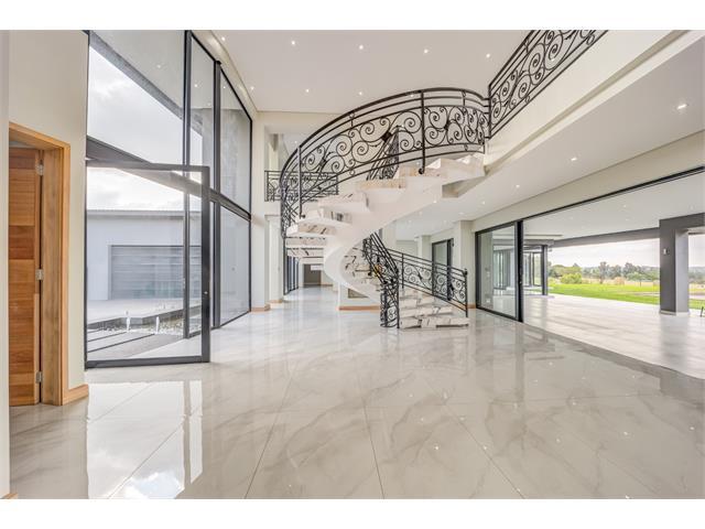 House in Midrand, Gauteng, South Africa — photograph 2