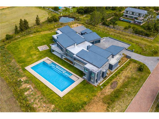 House in Midrand, Gauteng, South Africa — photograph 4