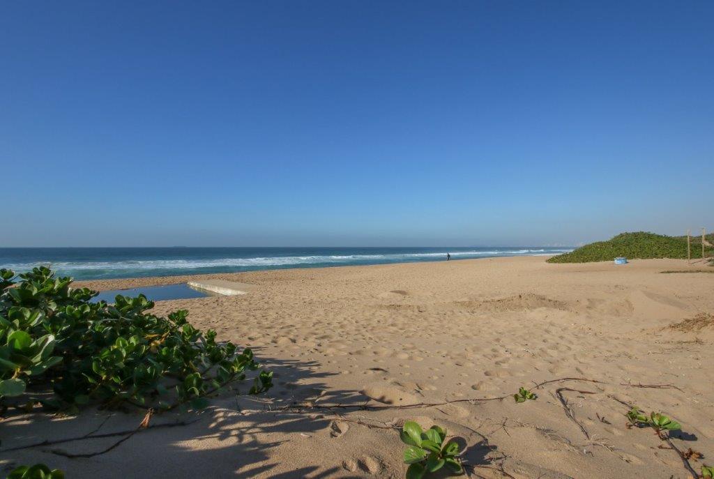 Stunning beachfront guesthouse — photograph 4