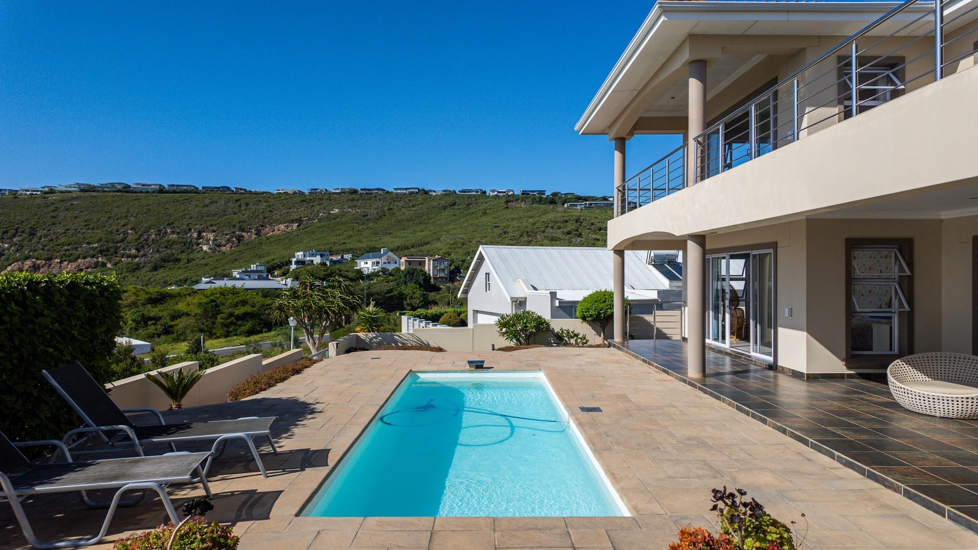 House in Plettenberg Bay, Western Cape, South Africa — photograph 2