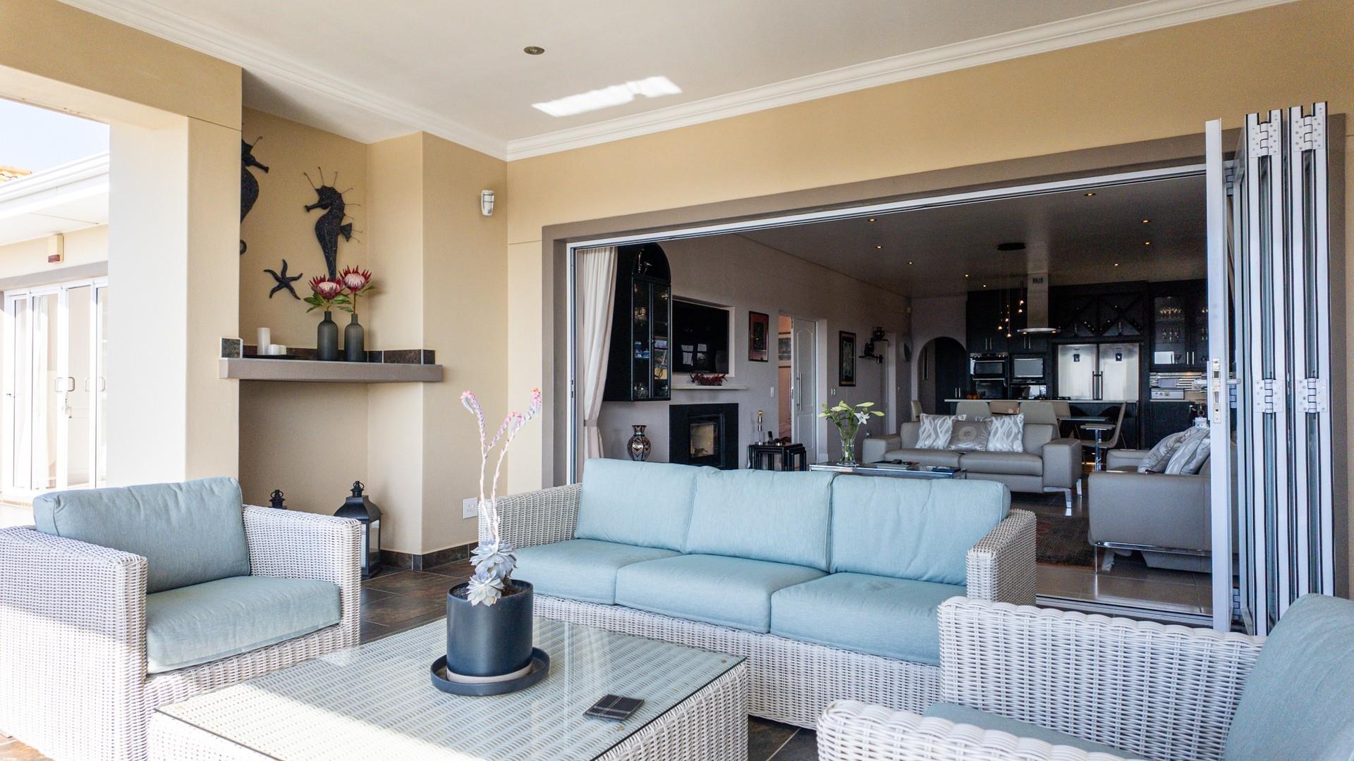 House in Plettenberg Bay, Western Cape, South Africa — photograph 4