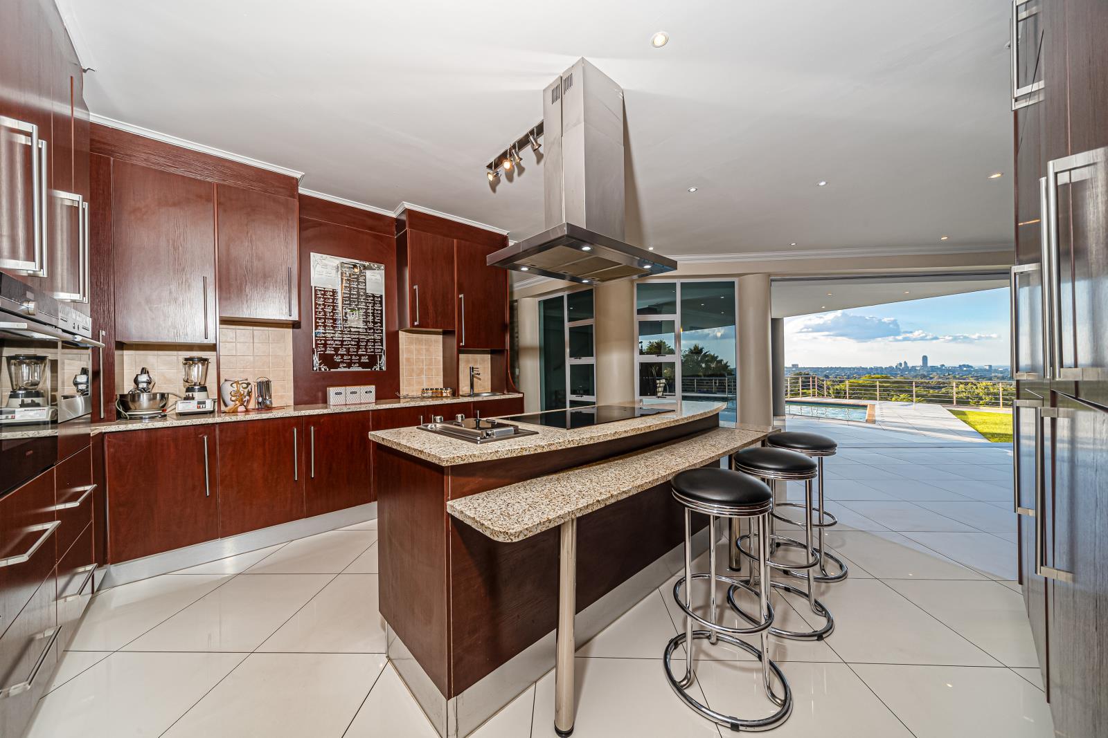 House in Johannesburg, Gauteng, South Africa — photograph 5
