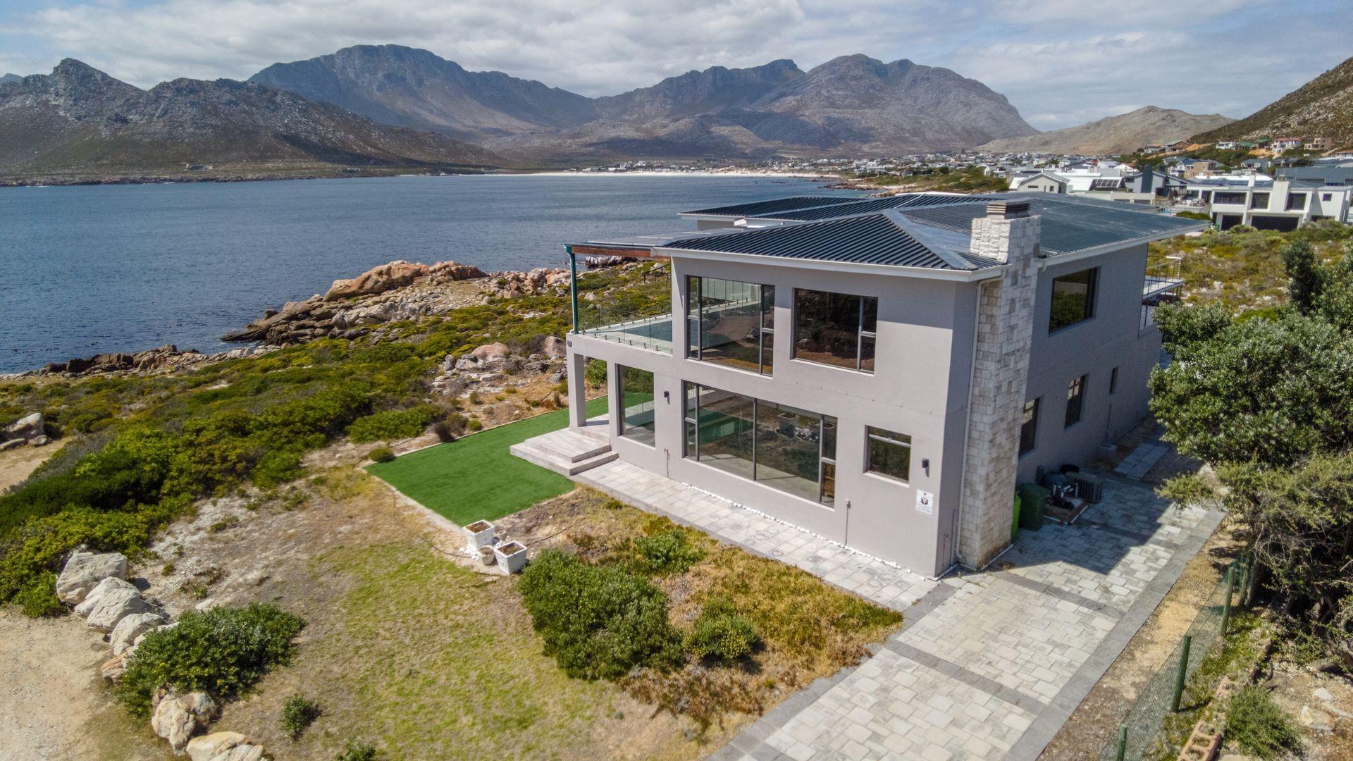 House in Pringle Bay, Western Cape, South Africa — photograph 2