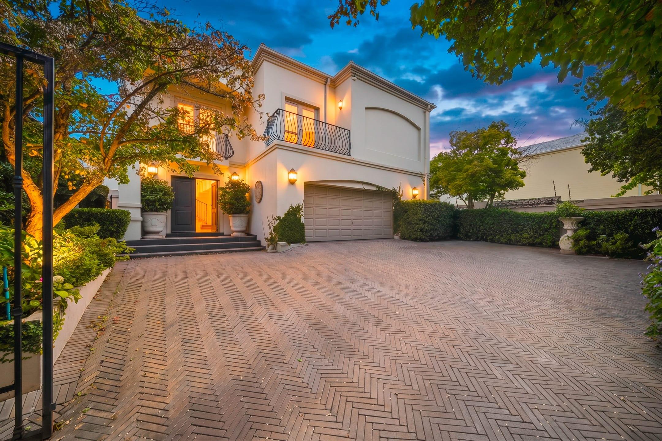 House in Sandton, Gauteng, South Africa — photograph 2