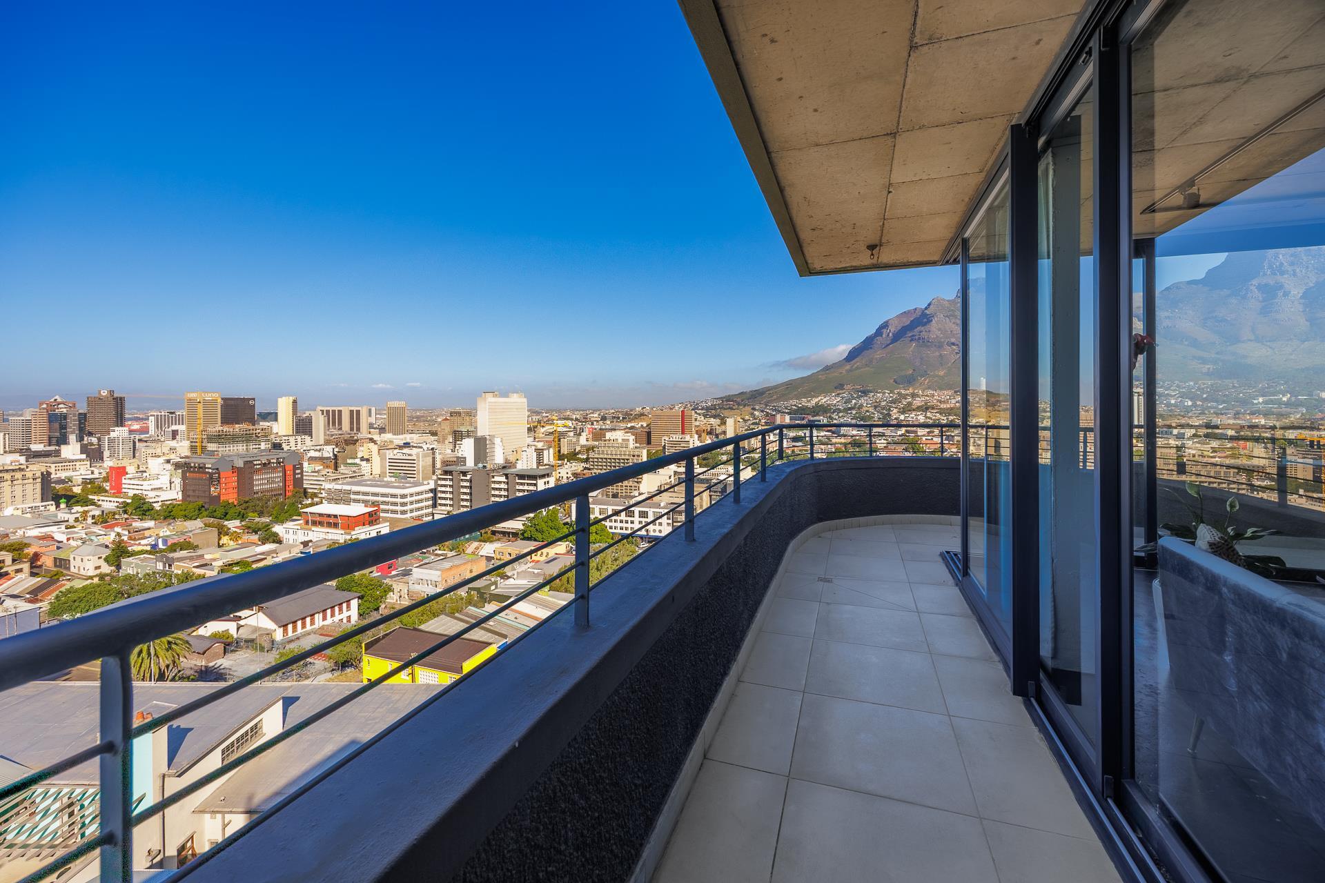Apartment in Cape Town, Western Cape, South Africa — photograph 5