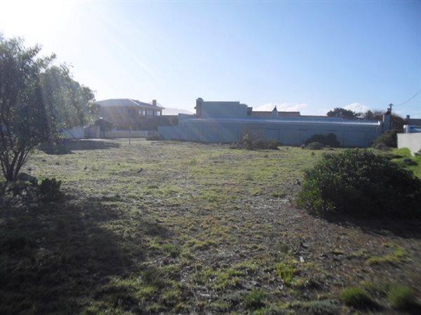 17 Bedroom House For Sale in Kleinmond Central — photograph 4
