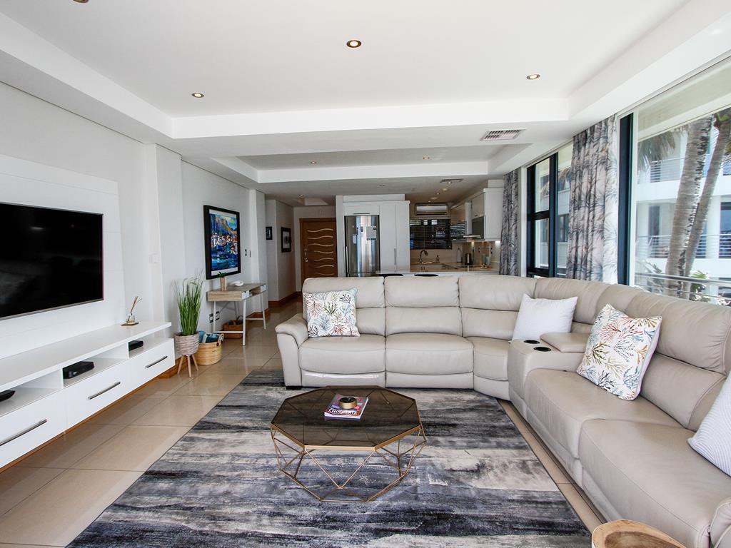 Apartment in Umhlanga, KwaZulu Natal, South Africa — photograph 2