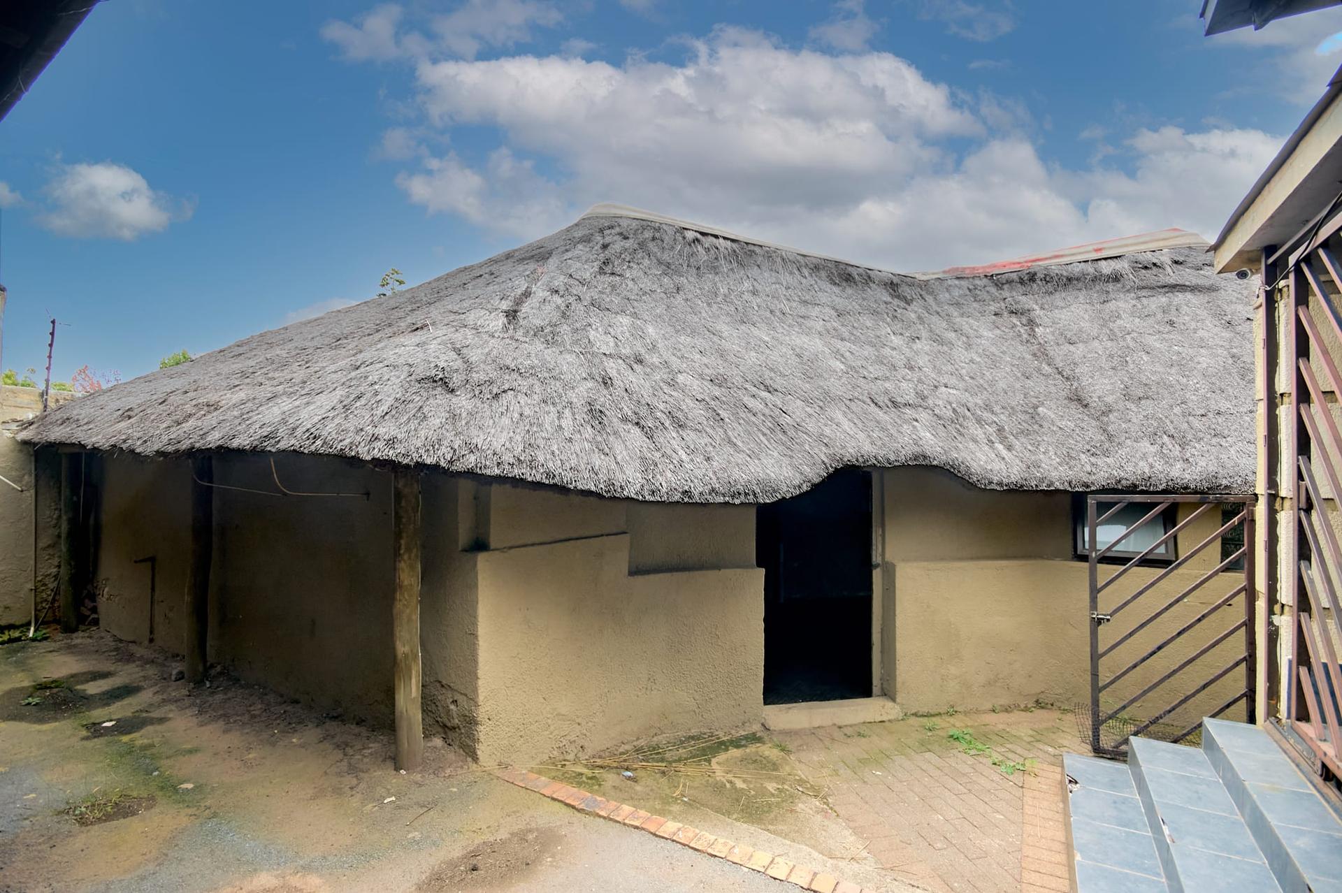 House for Sale in Georginia — photograph 5