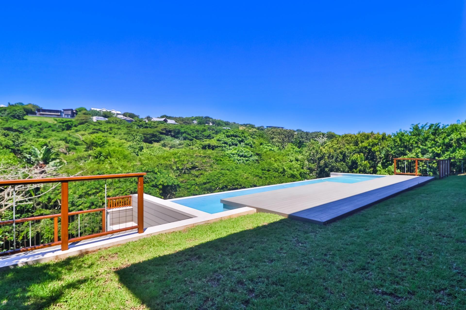 The Ultimate in Luxury on the Golf Estate — photograph 5