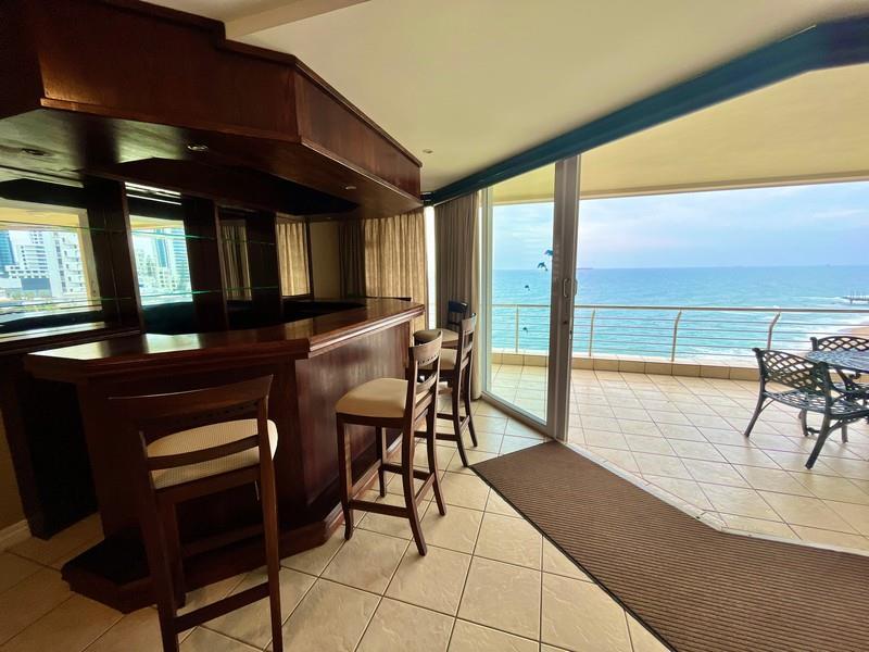 Apartment in Umhlanga, KwaZulu Natal, South Africa — photograph 2