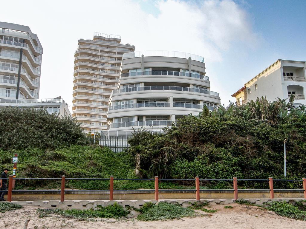 Apartment in Umhlanga, KwaZulu Natal, South Africa — photograph 1