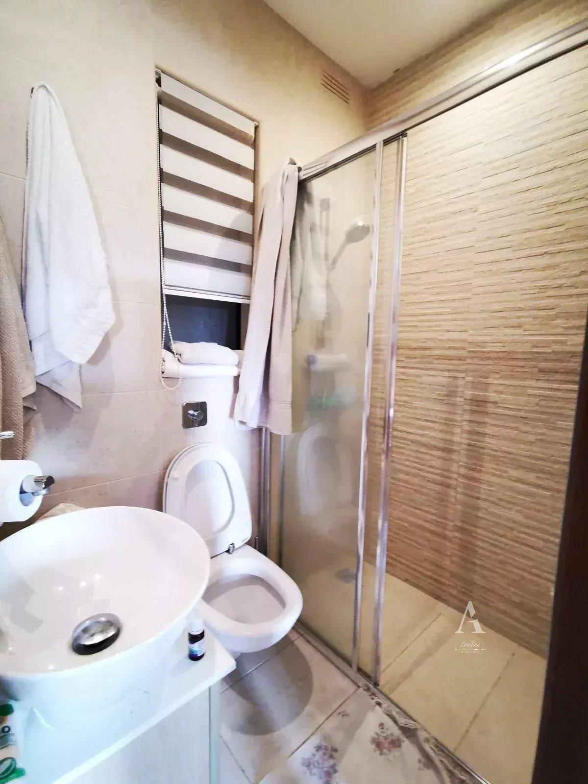 3-Bedroom Apartment in Naxxar — photograph 4