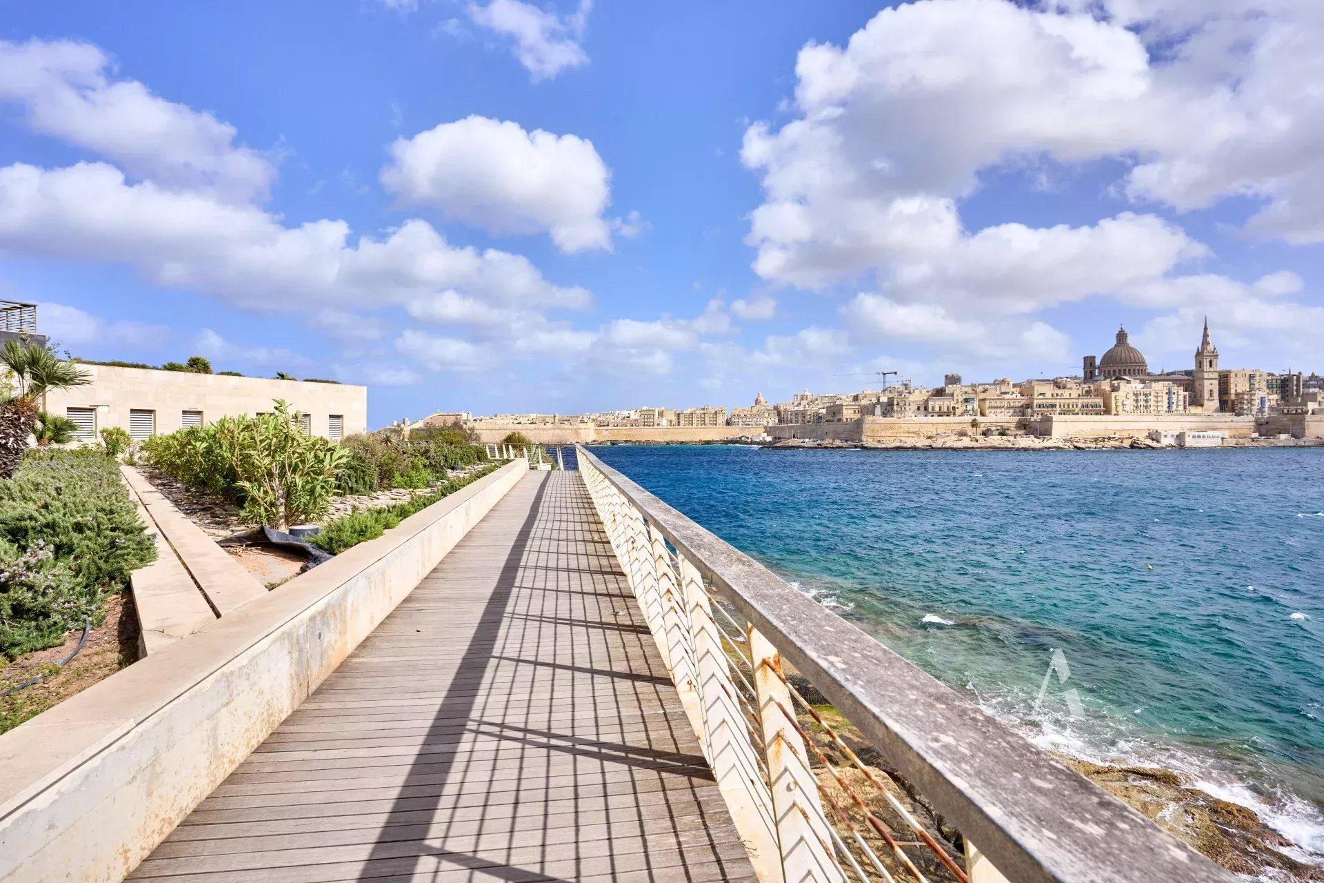 Tigne Point — photograph 5