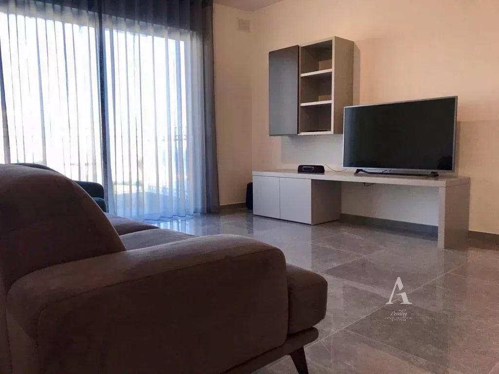 2-Bedroom Apartment in San Ġiljan — photograph 4