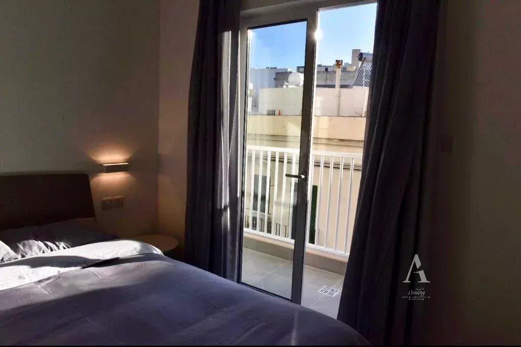2-Bedroom Apartment in San Ġiljan — photograph 5