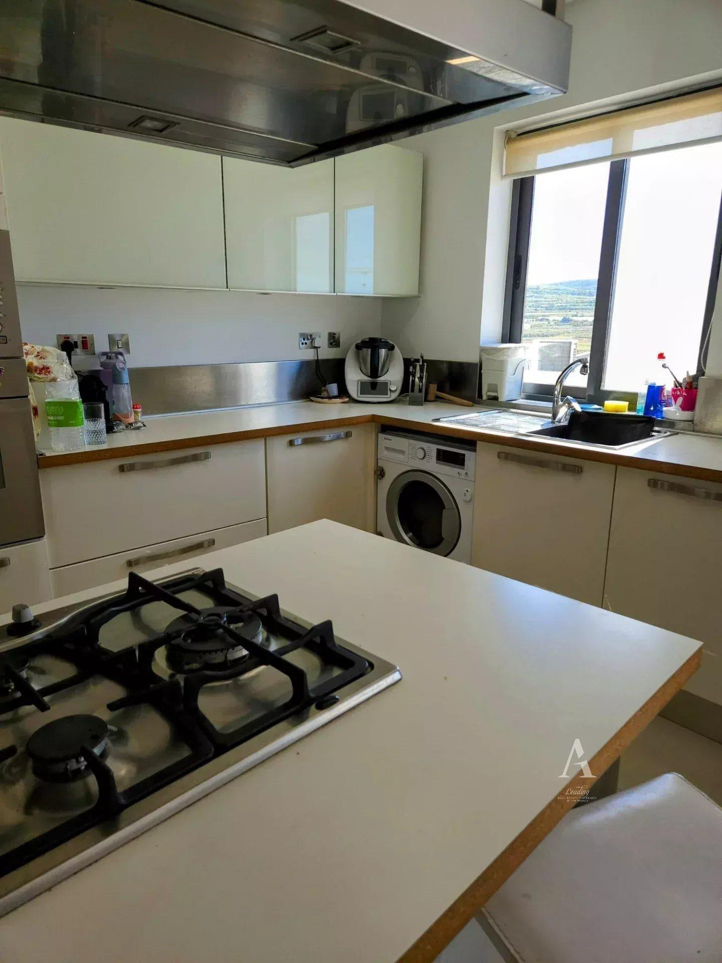 2-Bedroom Penthouse in Mgarr — photograph 3