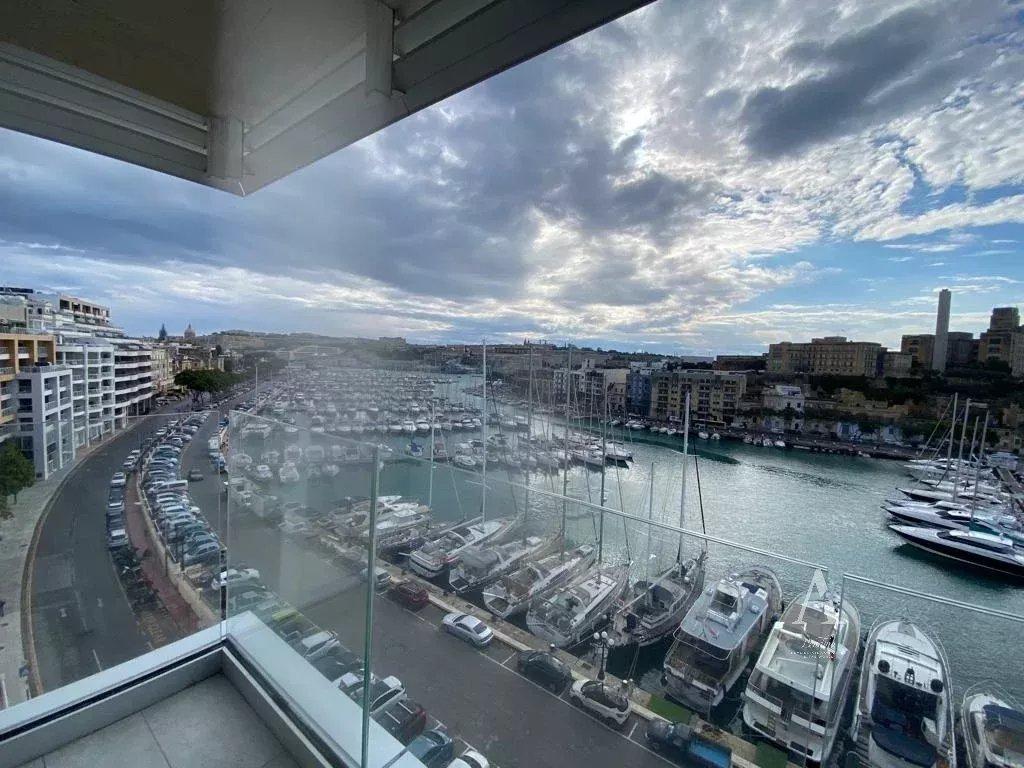 3-Bedroom Apartment in Msida — photograph 4