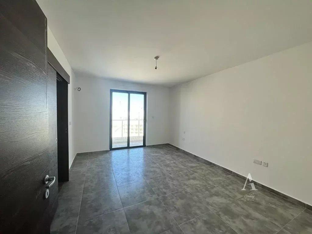 Sea-View Apartment in San Pawl il-Bahar — photograph 5