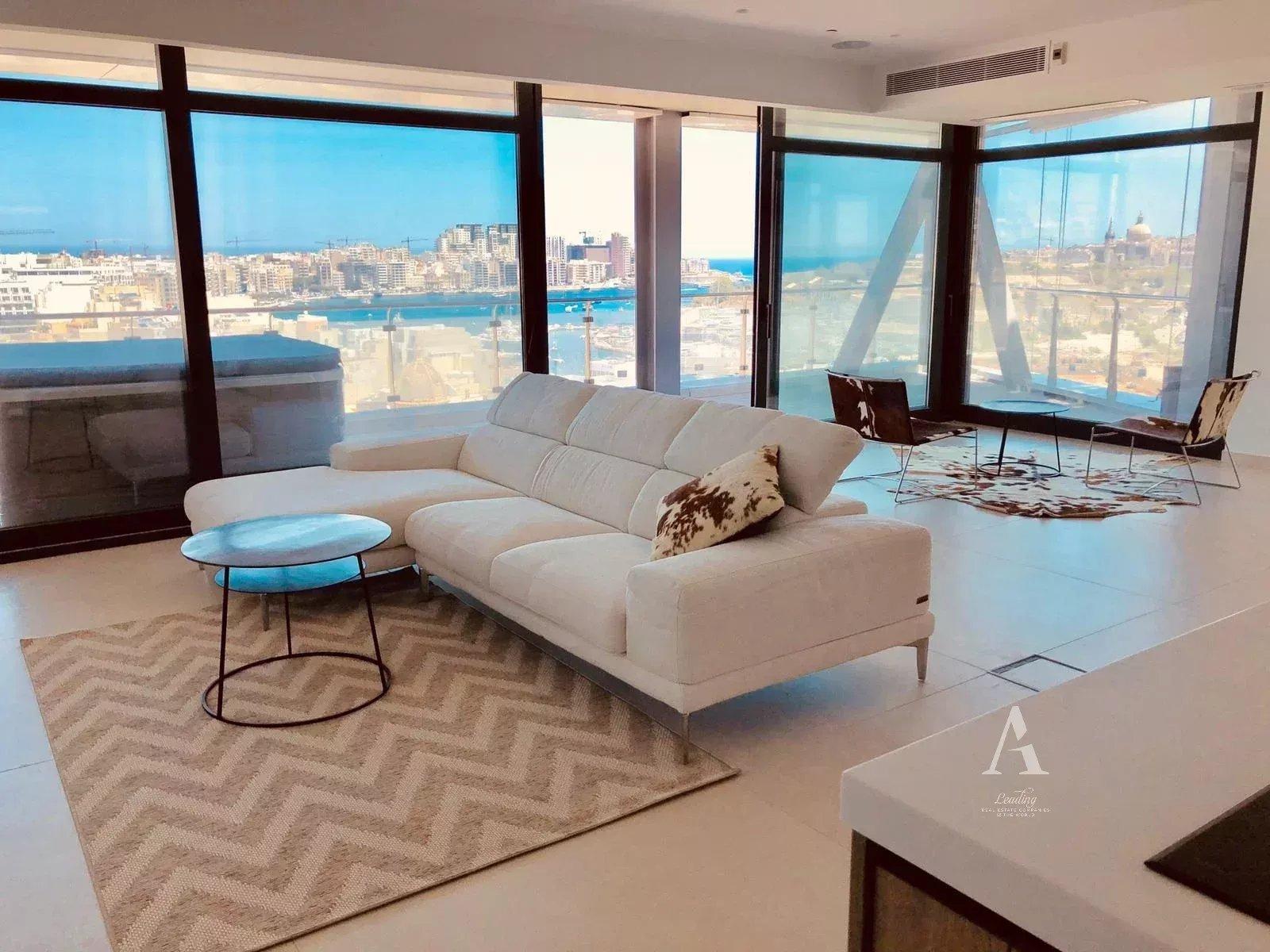 3-Bedroom Apartment in Gzira — photograph 3
