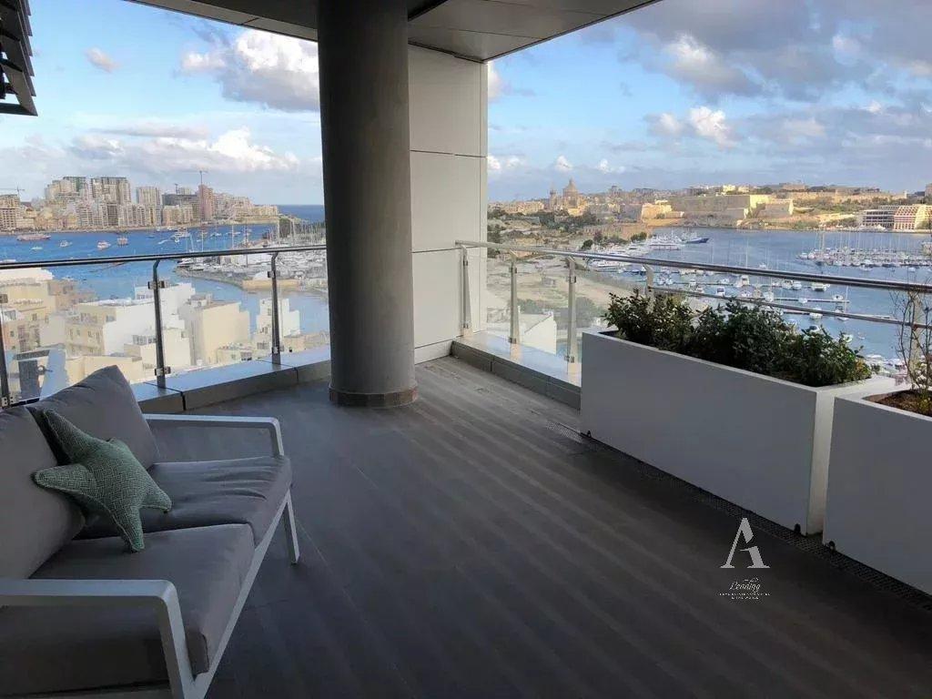 3-Bedroom Apartment in Gzira — photograph 2