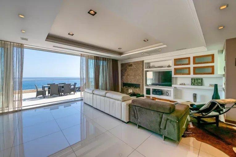 4-Bedroom Penthouse in Sliema — photograph 5